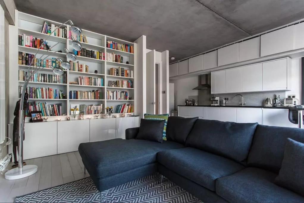 Canal-Side Apartment In Shoreditch Londra Exterior foto